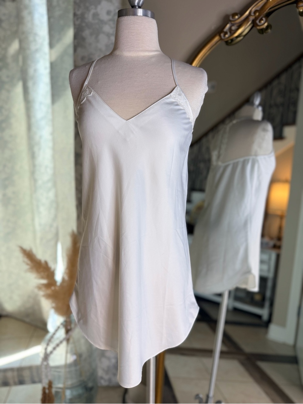 Flora Nikrooz White Satin Lace Racerback Chemise lingerie Nightgown XS